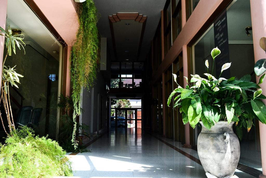 Argenta Apart Hotel Trelew Eksteriør billede