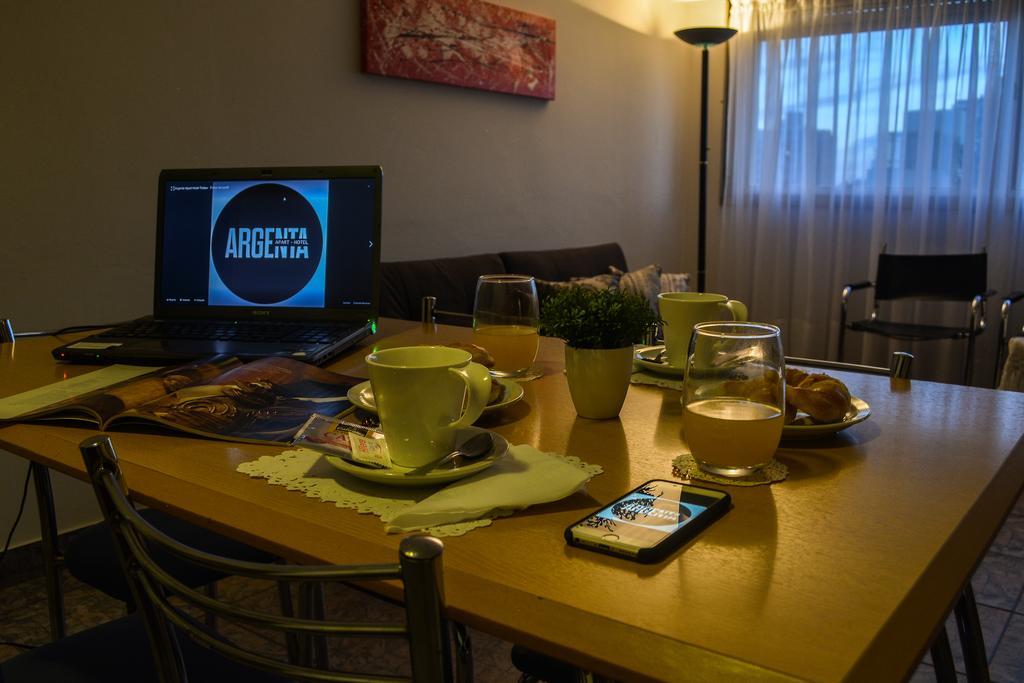 Argenta Apart Hotel Trelew Eksteriør billede